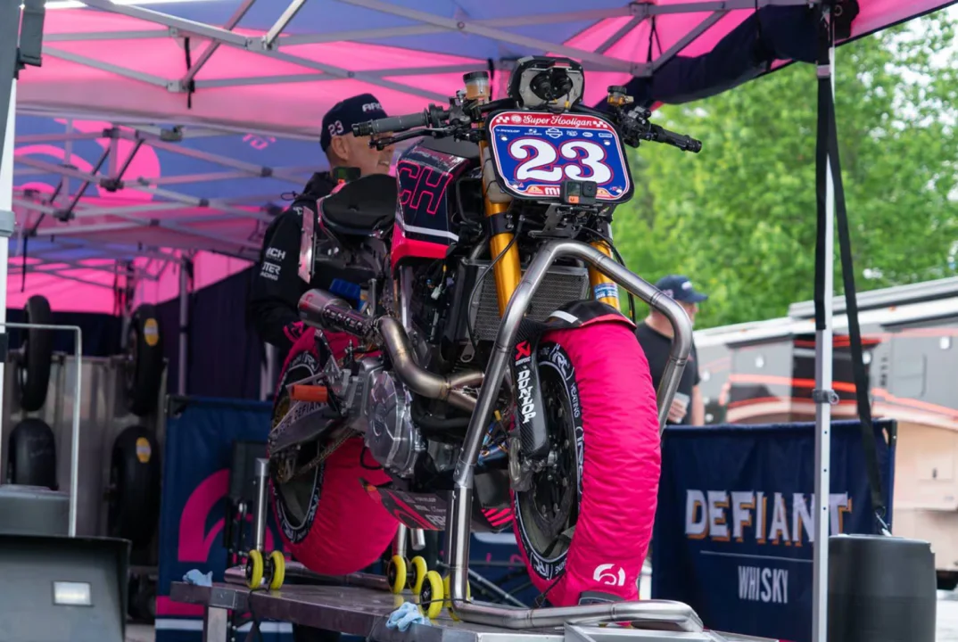 Arch 2S-R Super Hooligan Racer İncelemesi