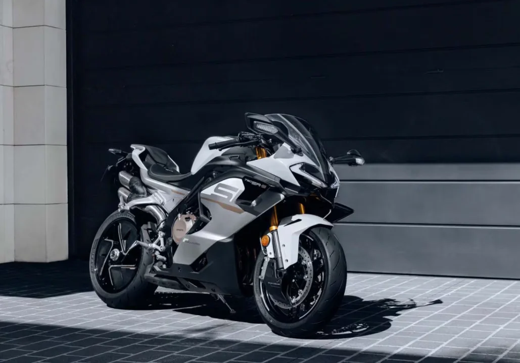2026 CFMoto 750SR-S İncelemesi