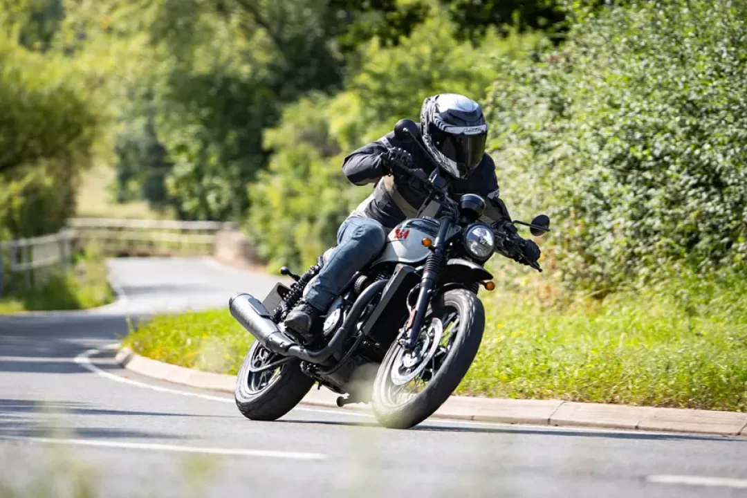 2025 BSA Scrambler İncelemesi