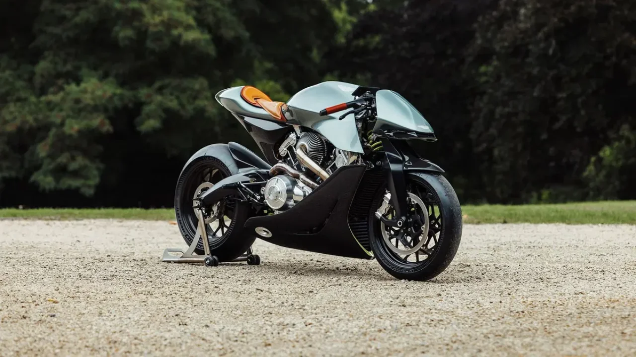 Nadir Aston Martin Brough Superior AMB001 Açık Artırmaya Çıktı