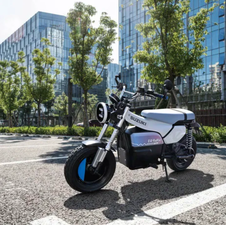 Suzuki, Japonya Mobilite Fuarı’nda Geleceğin Elektrikli Konseptlerini Tanıttı