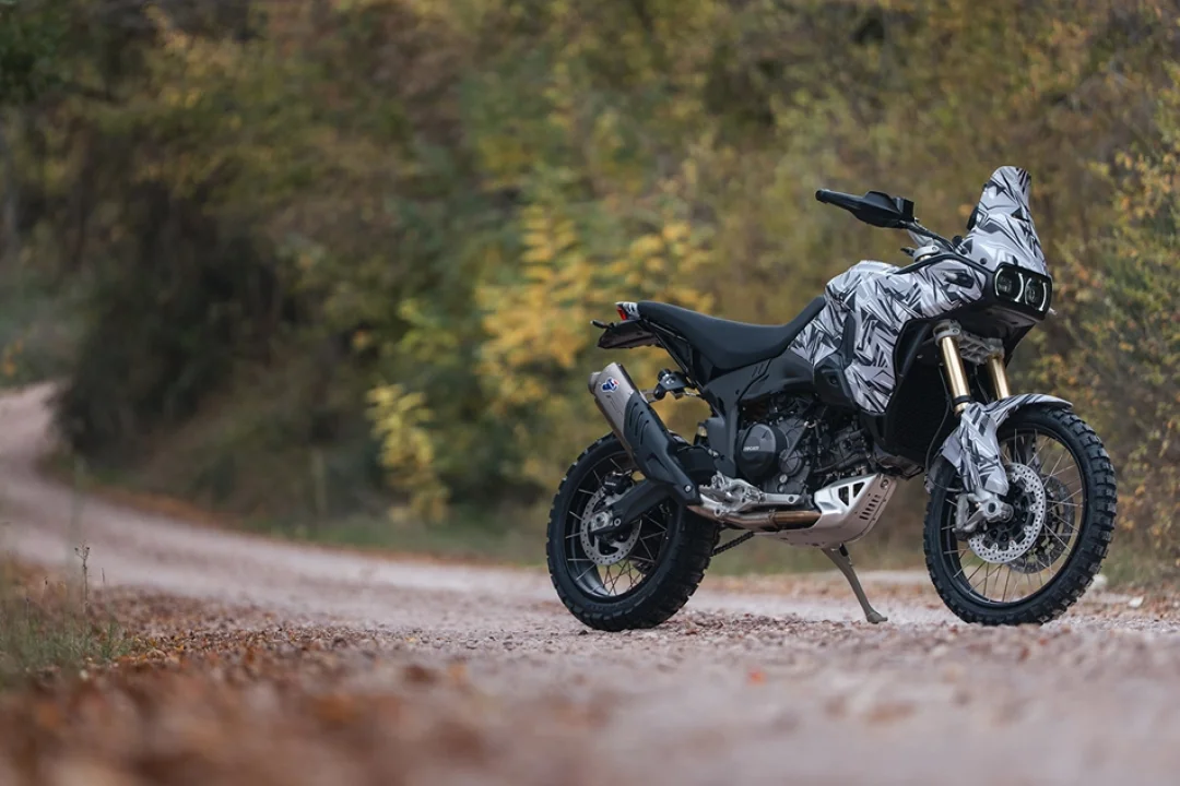 2026 Ducati DesertX  İncelemesi