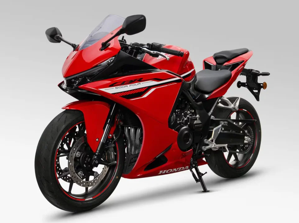 Honda CBR500R Four İlk Teknik Özellikleriyle Ortaya Çıktı