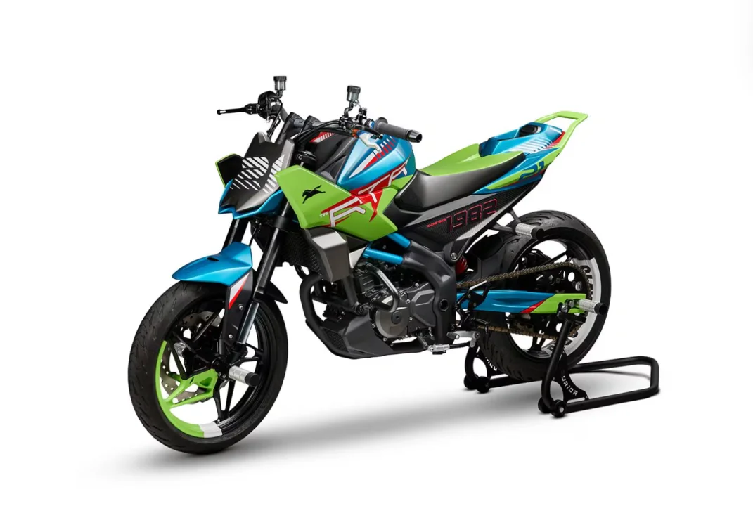 TVS Motor Company RTR HyprStunt: Akrobatik Motosiklet Tarzı Seri Üretime mi Giriyor?