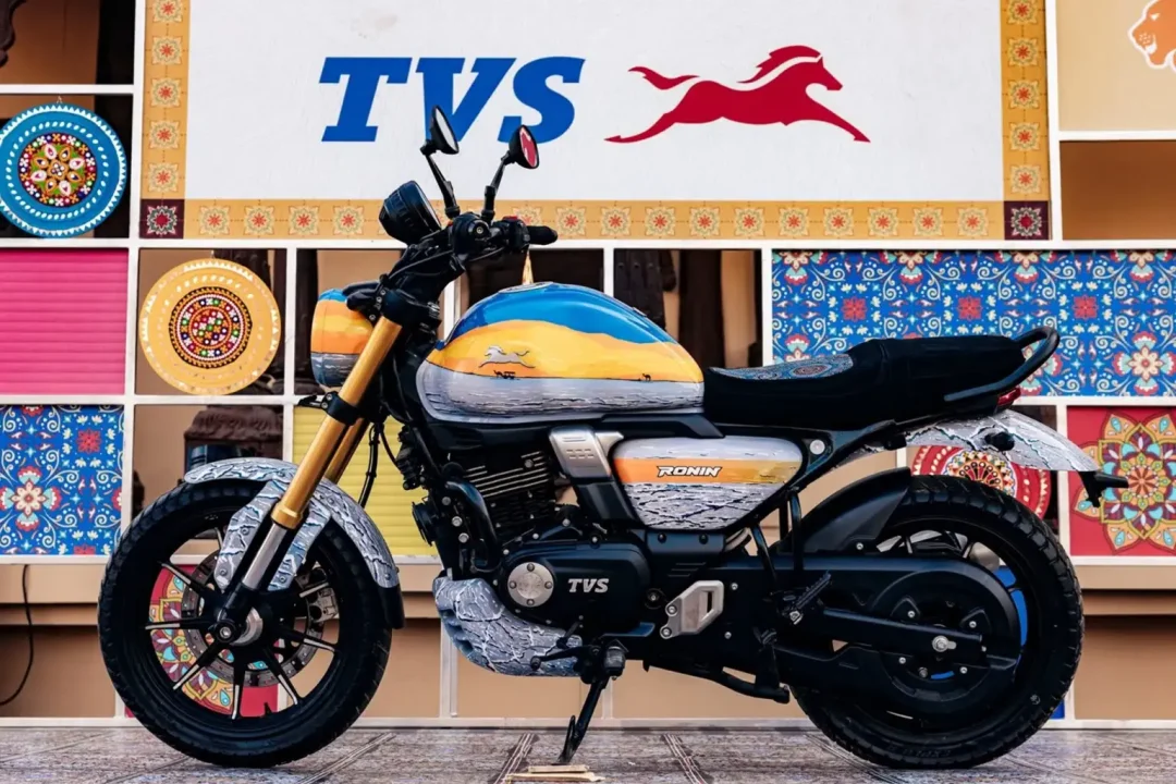 TVS Rann Utsav Custom İncelemesi: Tuz Çölü İlhamlı Ronin, RTR 310 ve Apache RR 310 Özel Serisi Tanıtıldı