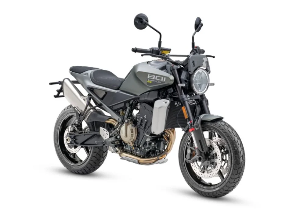 2027 Husqvarna Svartpilen 801 SE İncelemesi