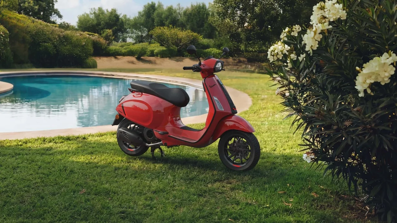 2026 Vespa Primavera ve Sprint S İncelemesi: Küçük Scooter’larda Büyük Değişim