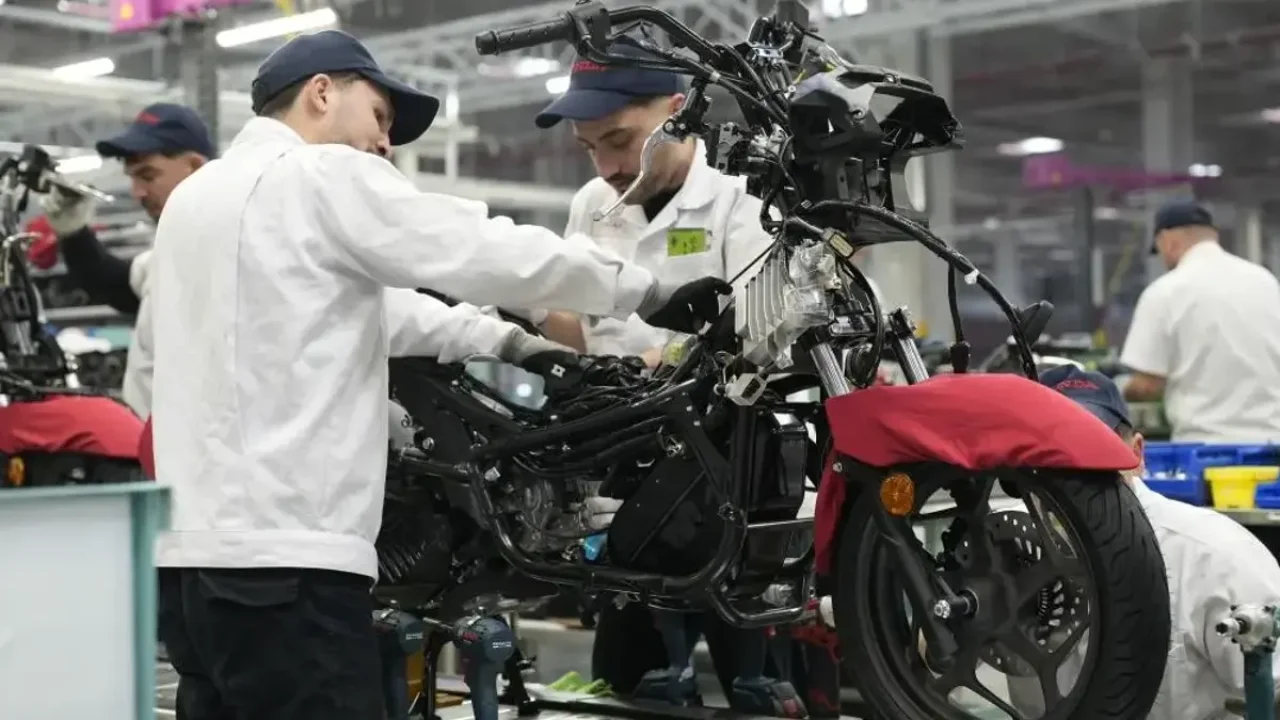 Honda Türkiye, İzmir Aliağa’da Dev Motosiklet Fabrikasını Açtı: Üretim Resmen Başladı