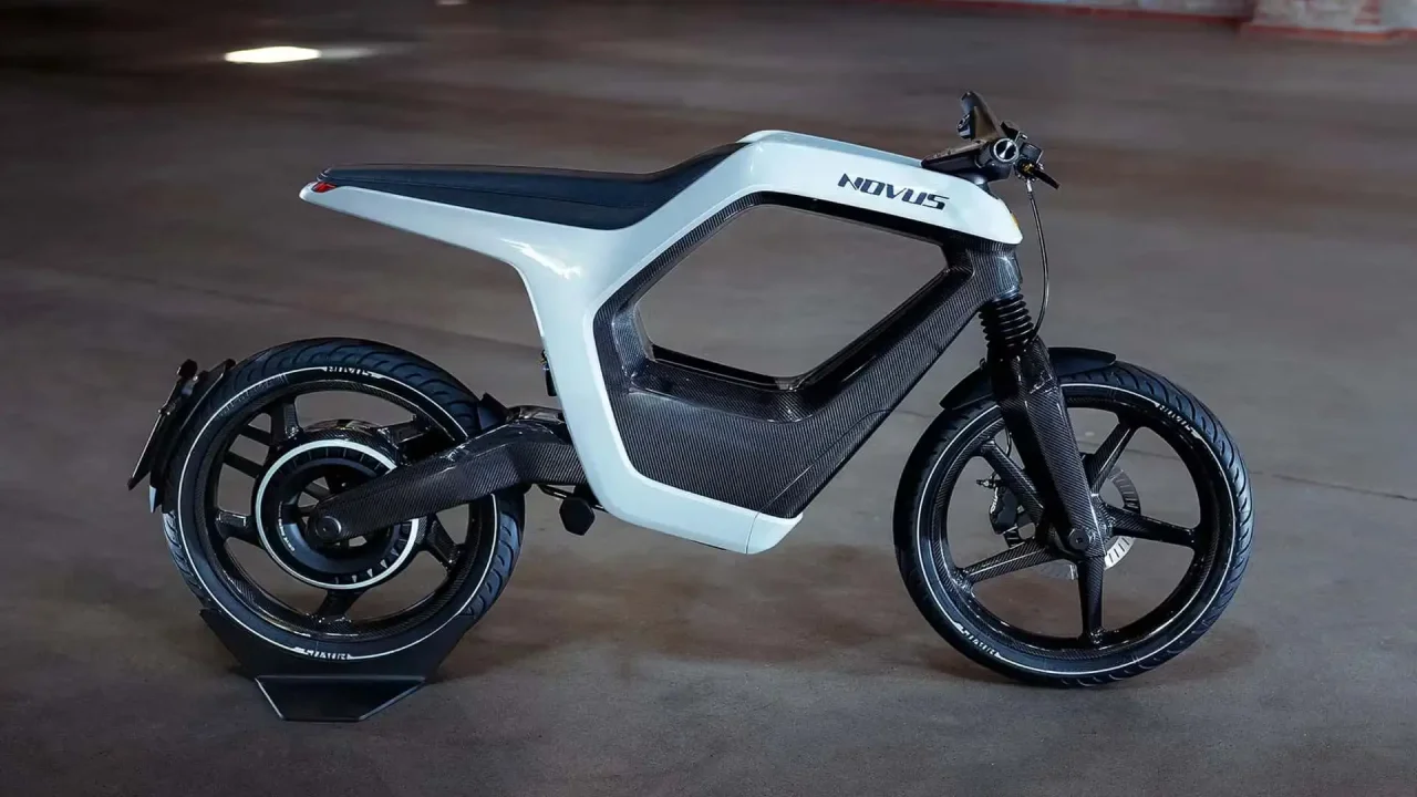 Novus One Gerçek Oldu Mu? Karbon Fiber Elektrikli “Lightbike” Nihayet Yollara Çıkıyor