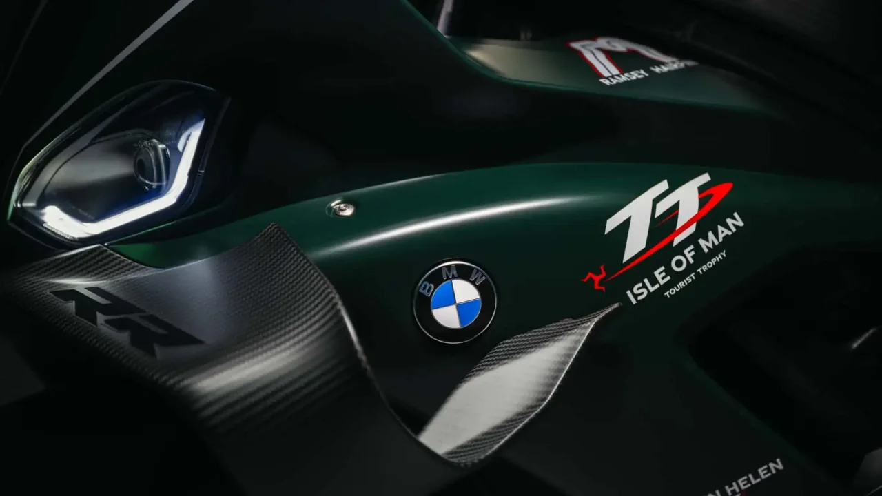 BMW M 1000 RR Isle of Man TT Limited Edition İncelemesi