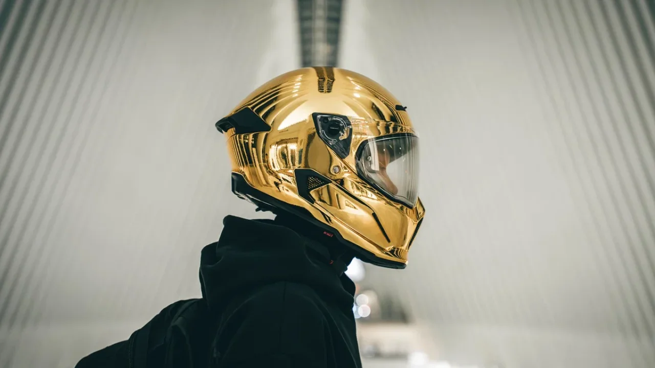 Ruroc AT4.0 Carbon Gold Chrome Yeniden Satışta! Altın Kaplamalı Premium Kask Tekrar Stoklarda