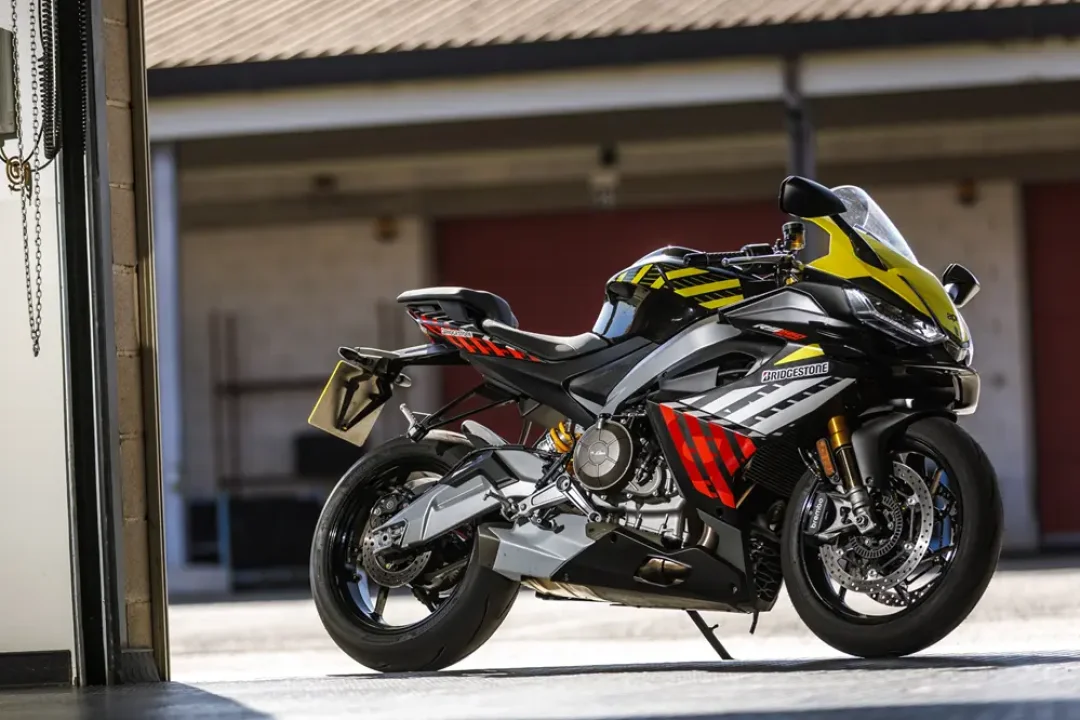 2026 Aprilia RS 660 Factory İncelemesi