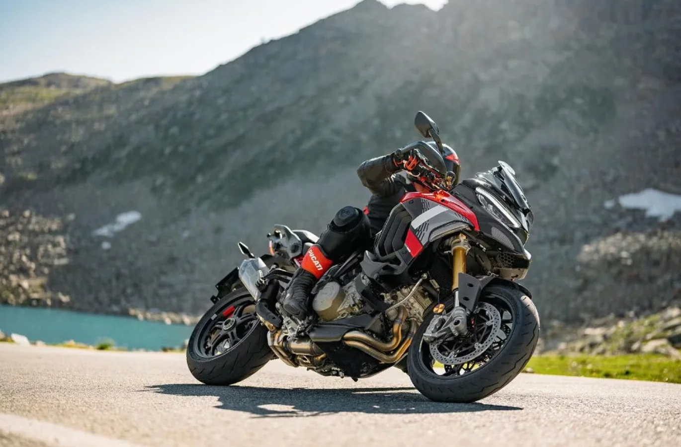 2025 Ducati Multistrada Pikes Peak İncelemesi