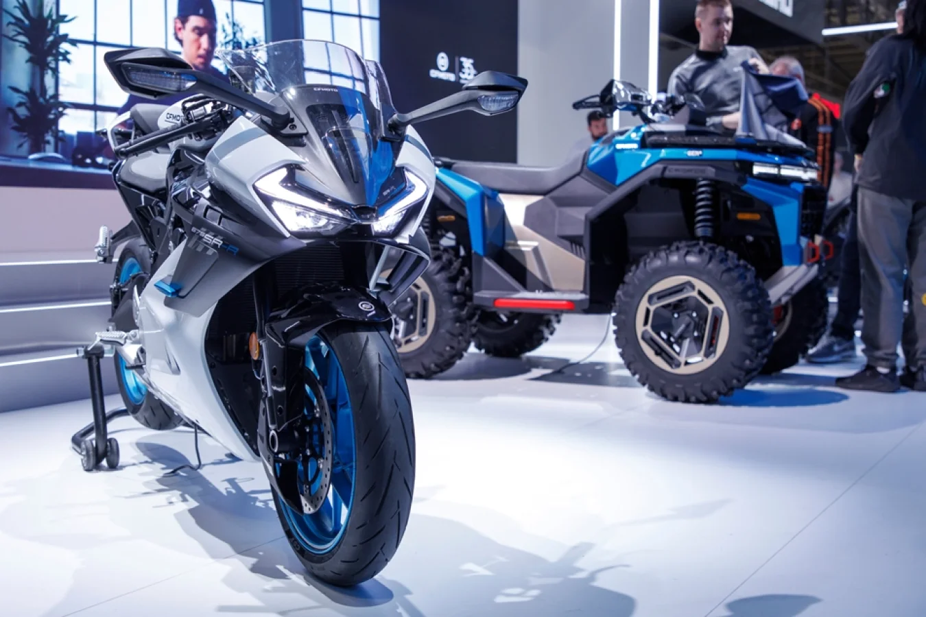 2025 CFMoto 675SR-R İncelemesi