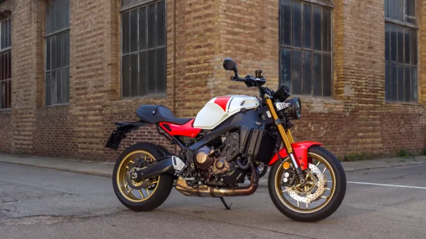 2025 Yamaha XSR900 İncelemesi